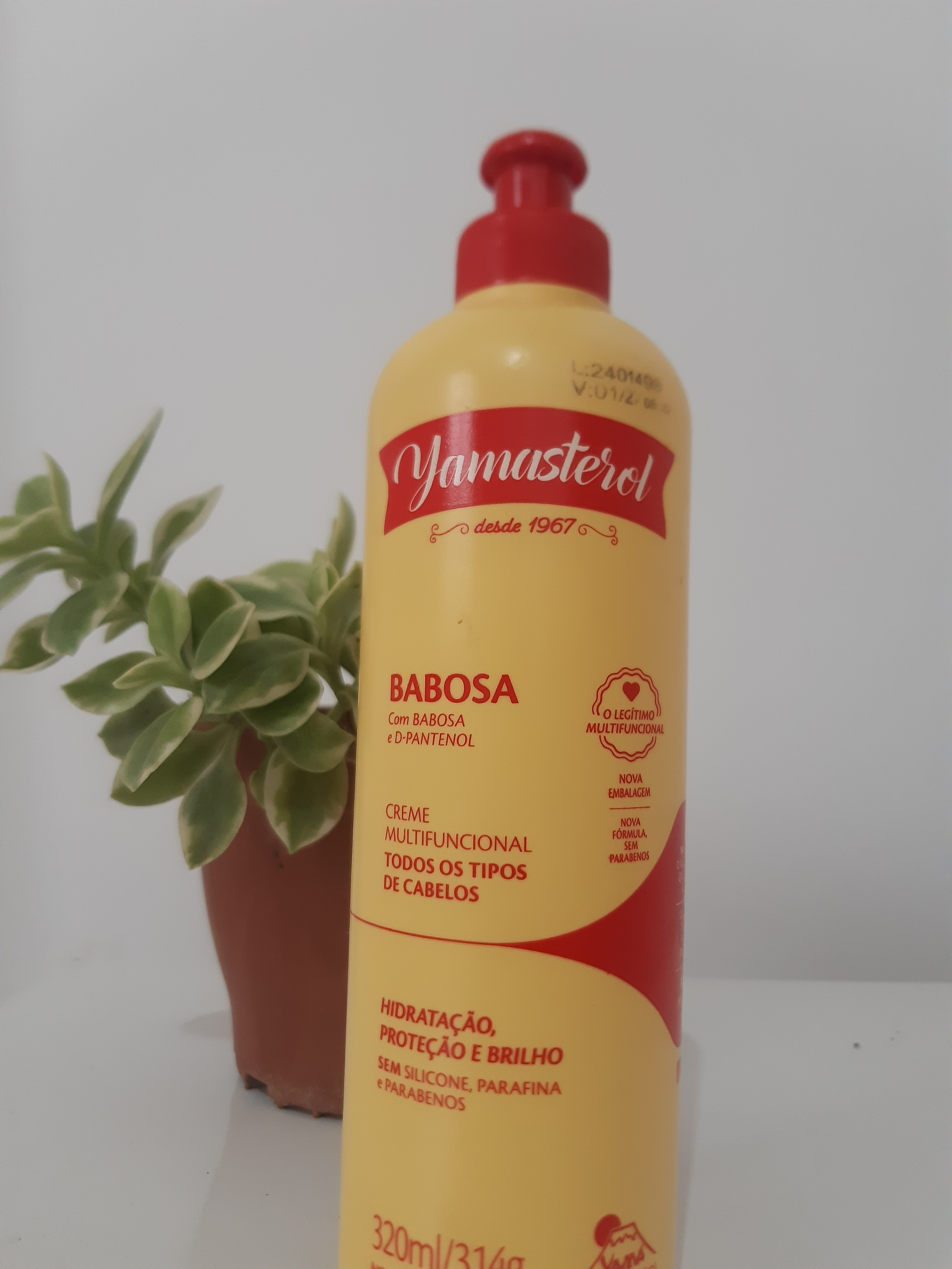 Diquinha 🥰 já uso Yamasterol como pré shampoo Tenho usado também ele a noite com touca de setim Um pouquinho* no cabelo do meio para as pontas Resultado: pontas menos ressecadas 😉

