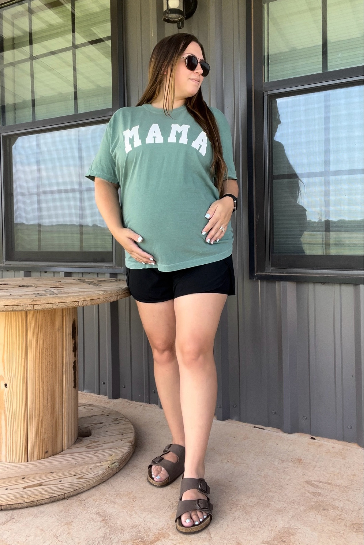 Super cute and casual Mama outfit !

#LTKBump #LTKSeasonal