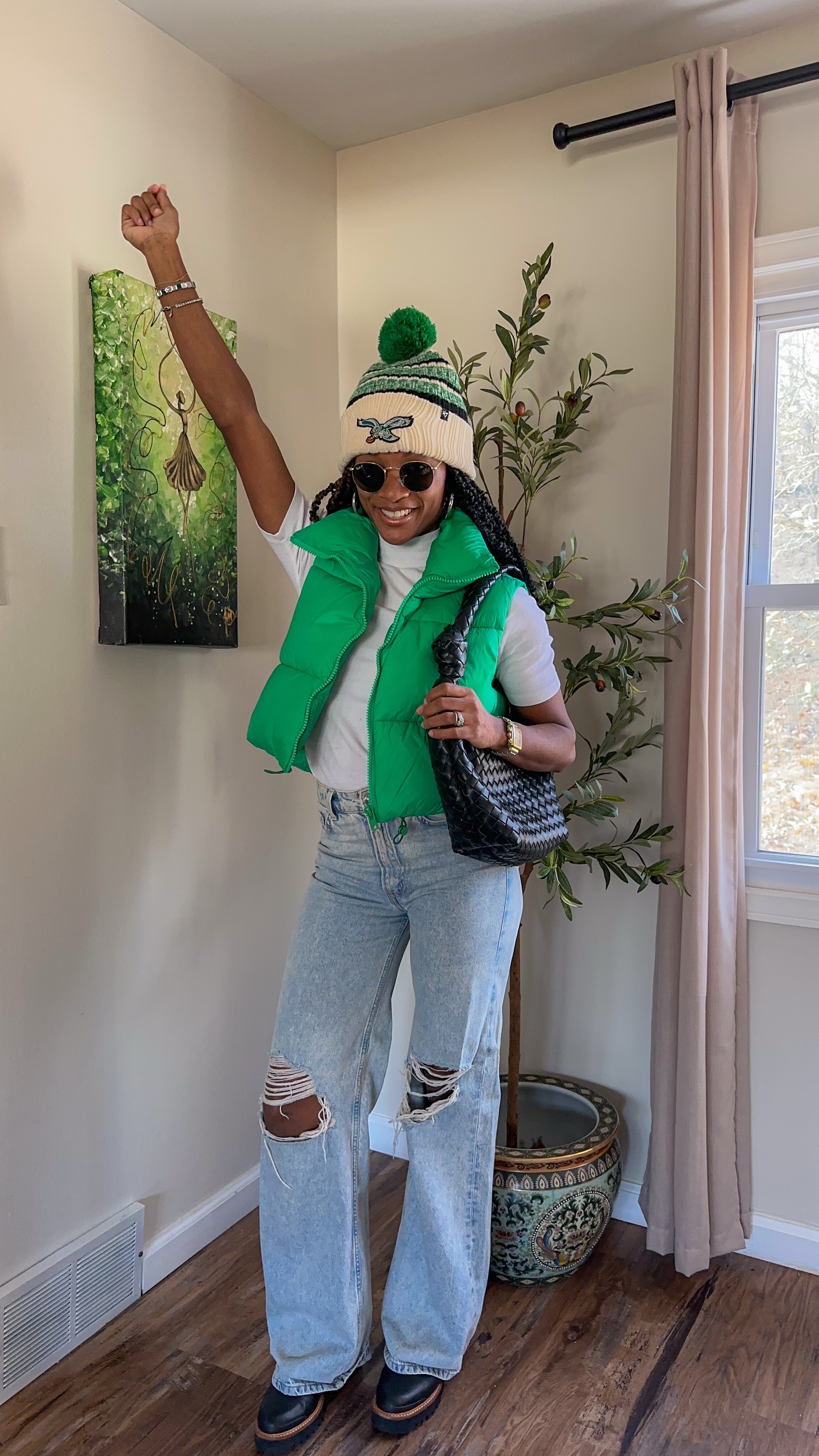 GO BIRDS!  Getting you Super Bowl ready to cheer on your team! 🦅 