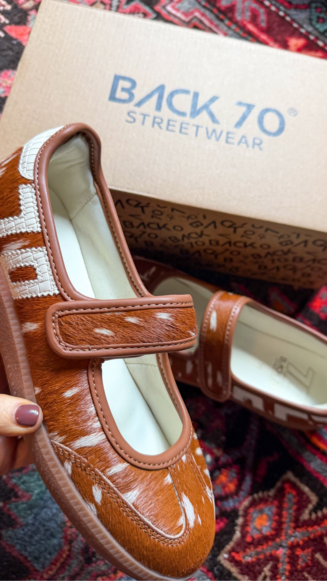 the perfect sneaker for fall from @Anthropologie = run TTS!

#LTKSeasonal #LTKOver40