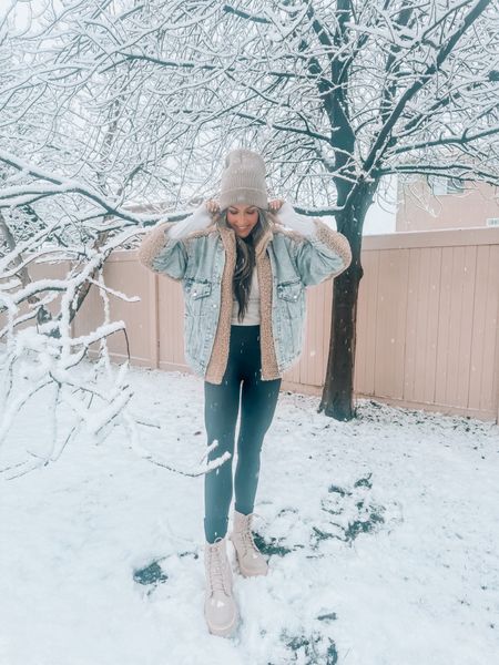 We finally got some snow but I feel like it's the wrong month😅
✨Enjoy the Little Things✨


#LTKSeasonal #LTKfindsunder100 #LTKstyletip