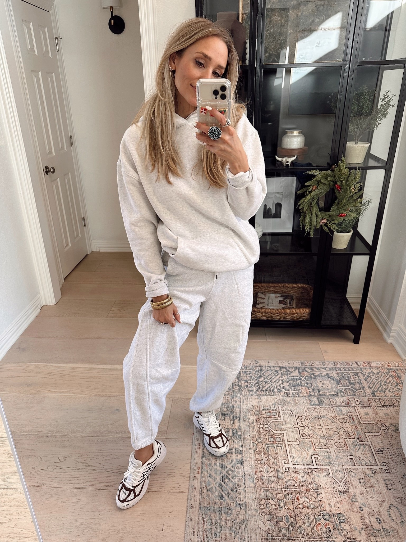 Abercrombie Inspired set for WAY less. 
You’ll live in this set & can’t wait to get it out of the laundry to re-wear! 🧺✨🔗

The perfect lounge or travel wear 

#LTKActive #LTKFindsUnder100 #LTKTravel