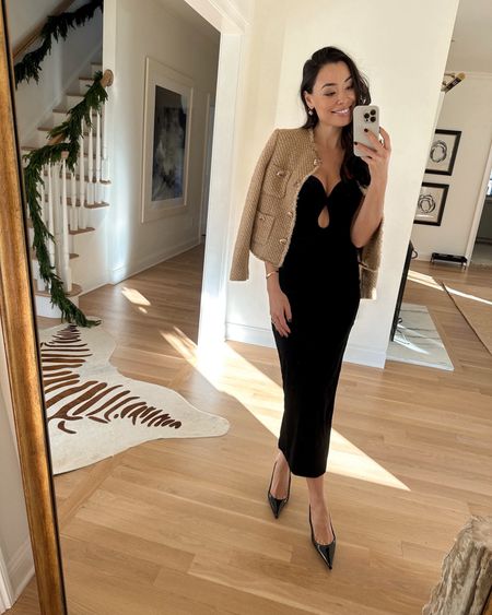 Kat Jamieson wears a velvet strapless dress and tween blazer jacket. Cocktail party, holiday outfit, Christmas Eve outfit, New Year’s Eve outfit, holiday party, New Year’s outfit.

#LTKSeasonal #LTKparties #LTKHoliday