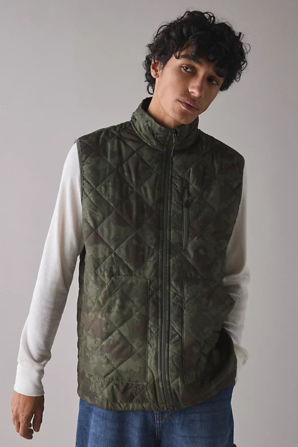 Vintage & ReMADE by UO Vintage By UO Quilted Camo Vest Jacket in Camo, Men's at Urban Outfitters | Urban Outfitters (US and RoW)