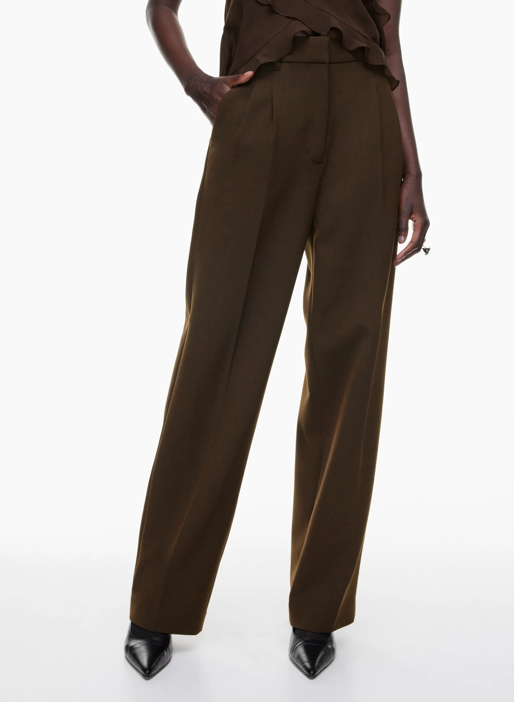 THE EFFORTLESS PANT™ | Aritzia