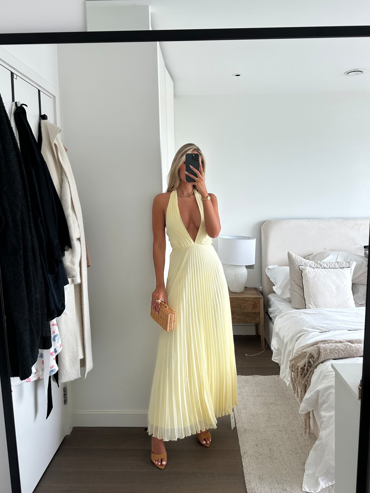 Abercrombie wedding guest dress! Code AFKATHERINE for 15% off 

#LTKuk #LTKwedding #LTKdresses