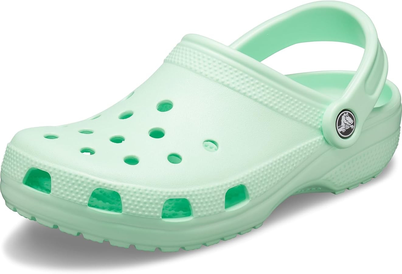 Crocs Unisex-Adult Classic Clogs | Amazon (US)