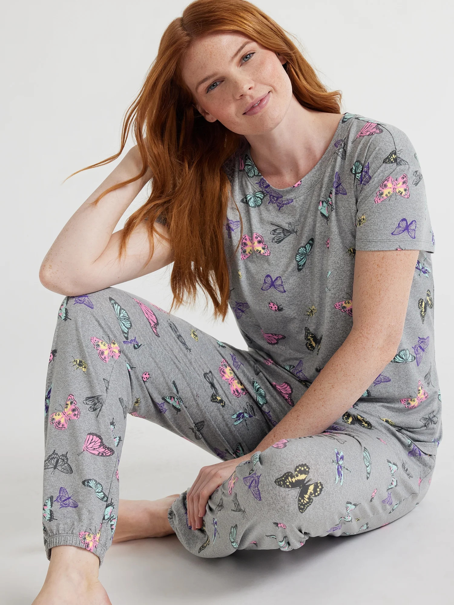 Joyspun Women’s Short Sleeve Tee and Joggers Pajama Set, 2-Piece, Sizes S to 3X | Walmart (US)