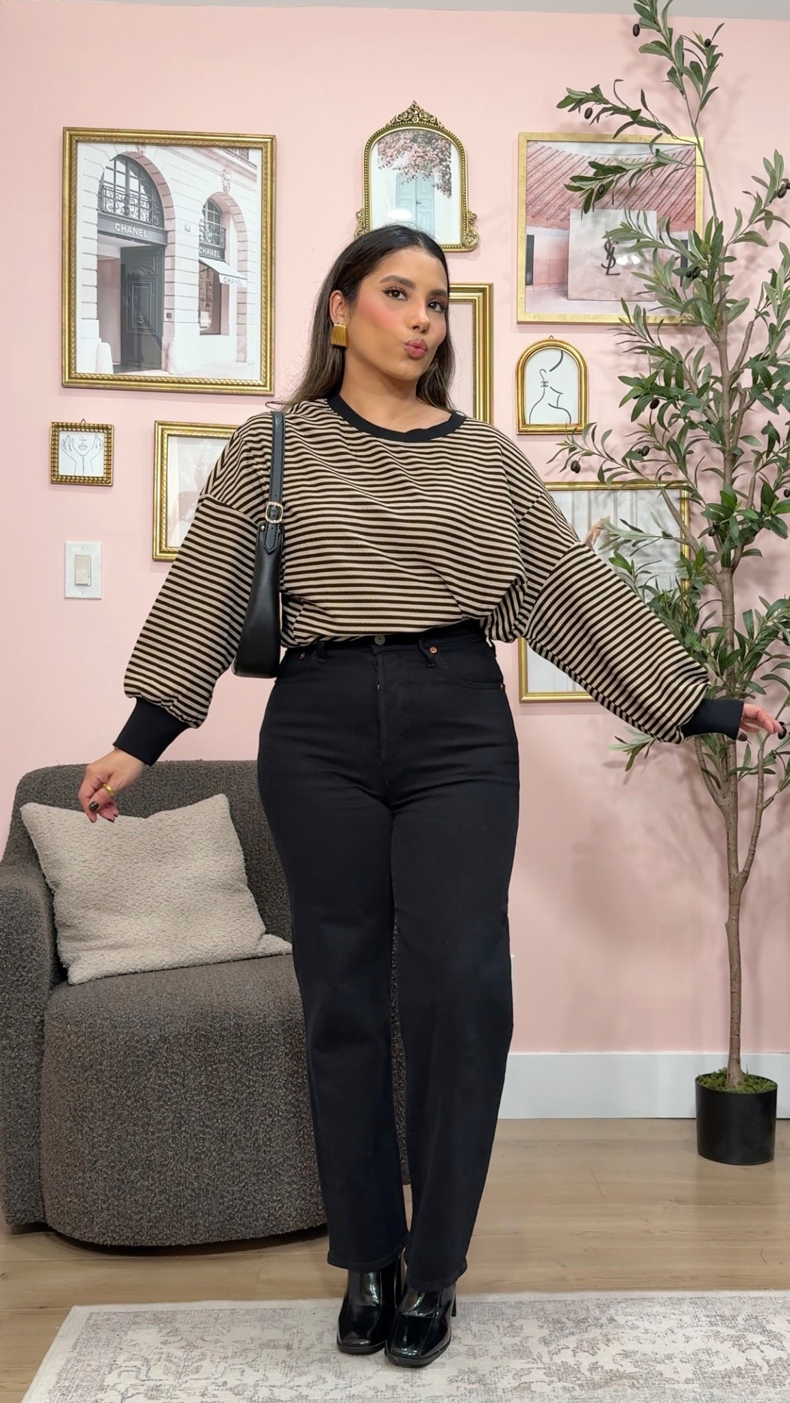 Simple outfit 🥰
Jeans size 6
Top Medium 

#LTKootd