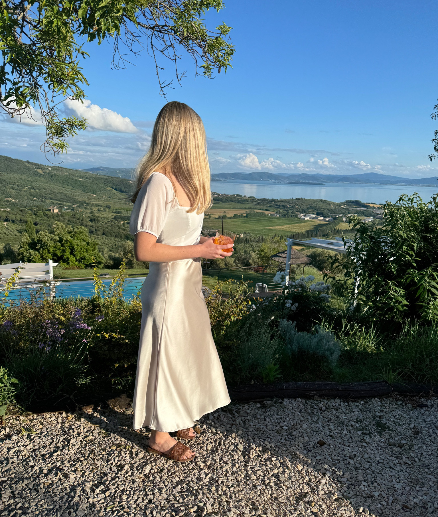 This Amazon skirt comes in a ton of colors & is so comfy


#LTKSeasonal #LTKTravel