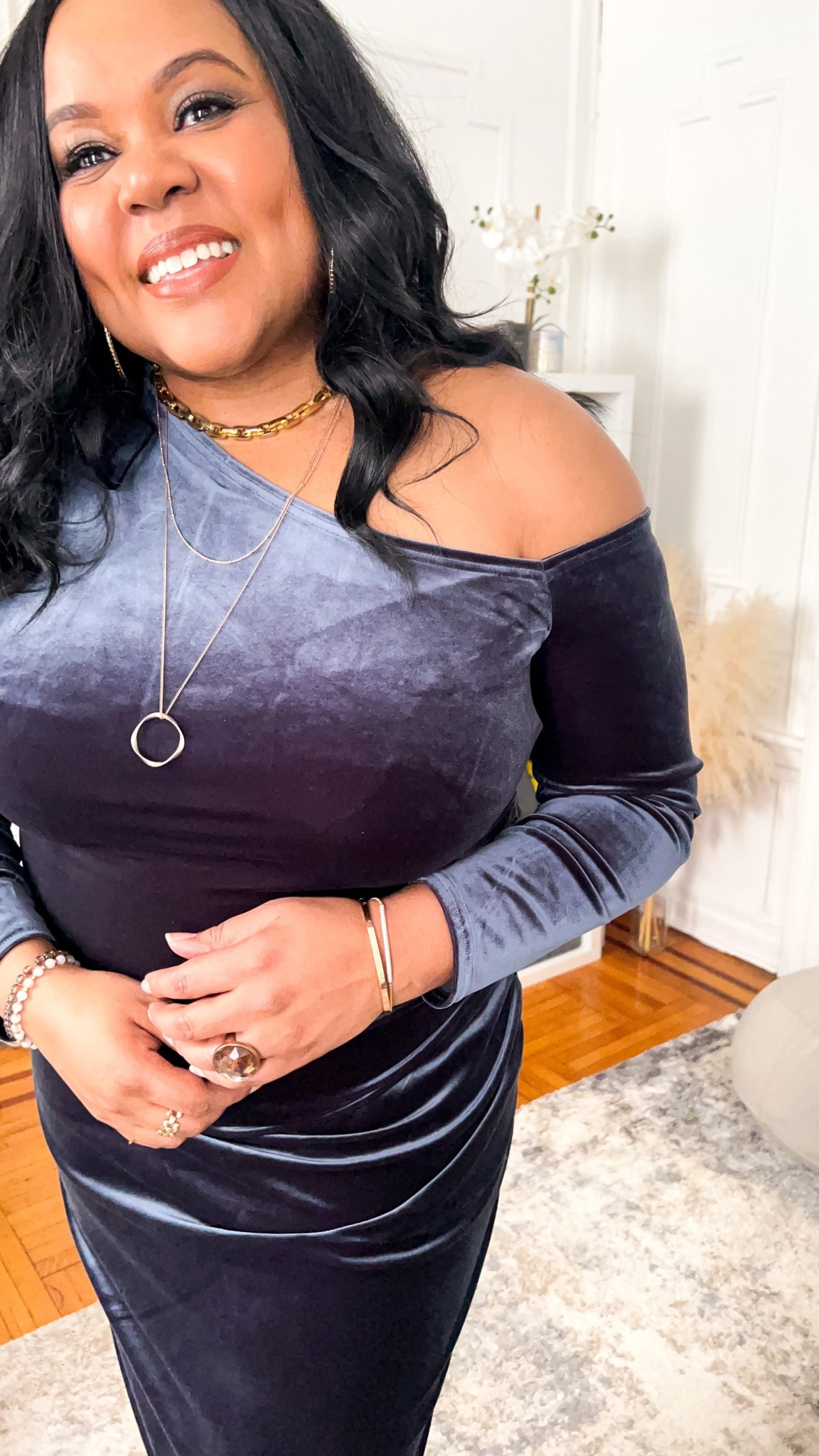 Velvet is always festive. This OTS number by Universal name of sold out but I've linked similar styles from Macy's, Nordstrom, and Bloomingdale's. A veritable feast!

💋 P.S. If you follow, save, share, or shop my posts here on LTK or my blog, The Patranila Project, thank you! I really appreciate you being part of this community and shopping with me. 

Holiday beauty, holiday style inspo, 
Winter outfit, new year's eve outfit, holiday party outfit, holiday party dress, holiday outfits women, winter outfits women 

#ltkseasonal #ltkootd #ltksalealert #ltkplussize 

#LTKHoliday #LTKOver40 #LTKMidsize