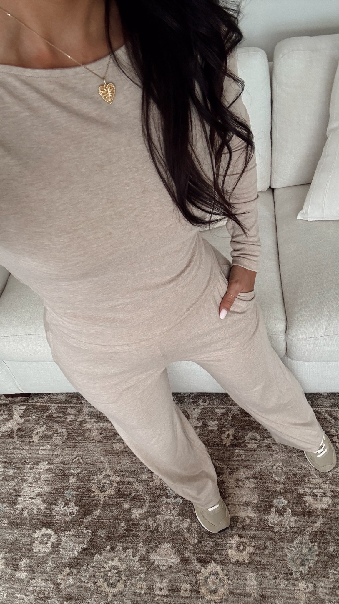 OOTD 

Travel outfit, comfy, neutrals 

#LTKootd #LTKFindsUnder100 #LTKTravel