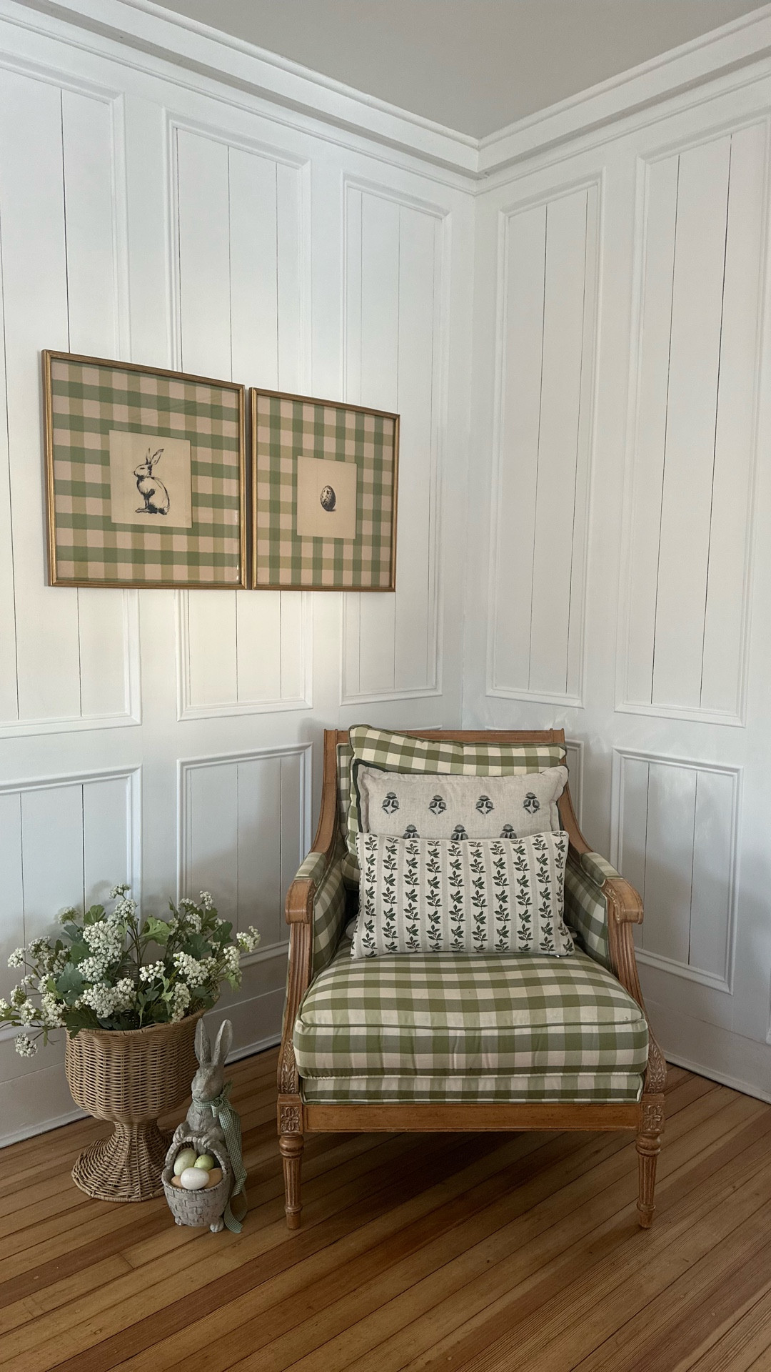 Beautiful reversible art!  