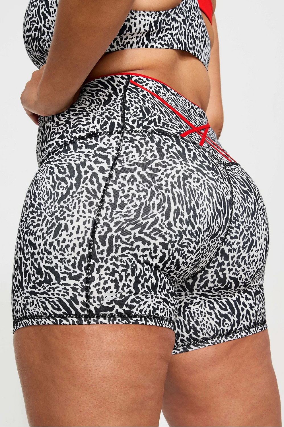 Boost PowerHold® High-Waisted Short 4" | Fabletics