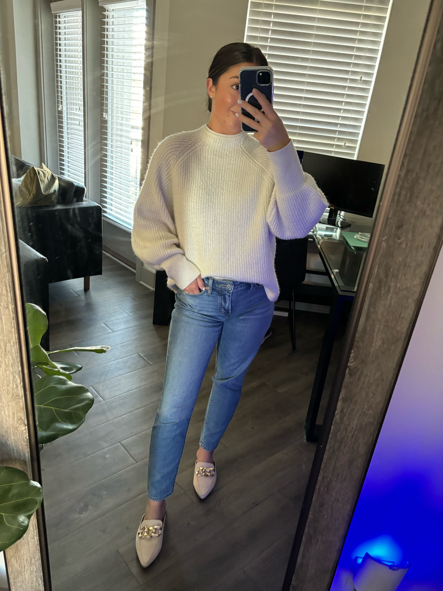 That first day of cold weather look! Shoes are from Amazon & Jeans are from Old Navy(super cheap!!) and my go to! Sweater is from Express, couldn’t find the exact but linked similars! 🤍


#LTKworkwear #LTKsalealert #LTKSeasonal