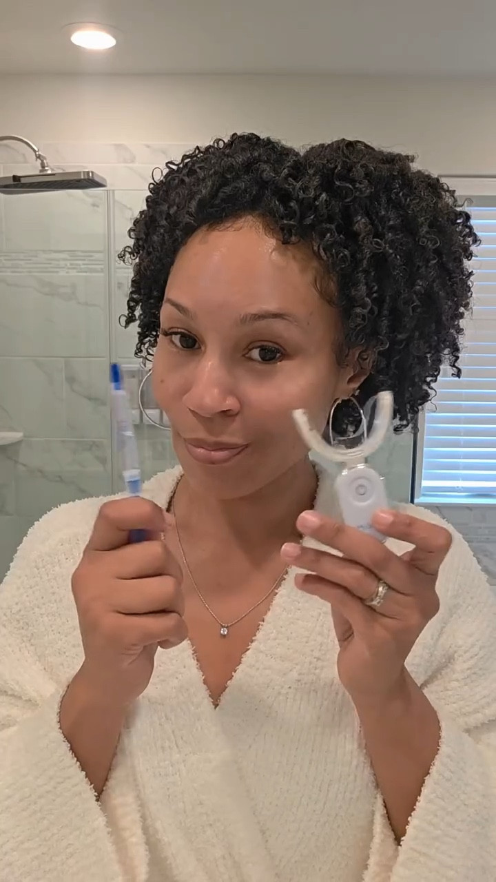 Finally doing something about my protein coffee stains 😅

My friends at @mysmileusa sent me their teeth whitening kit and I’m not gonna lie… I was skeptical at first. But it’s actually super easy to use, doesn’t take forever, and I started seeing a difference already.

The best part? You don’t need a ton of product and it’s gentle enough that my sensitive teeth weren’t acting up.

If your smile needs a little refresh like mine did, this is your sign.

#teethwhitening #mysmile #smileconfidence #selfcare #contentcreator momlife beautyroutine ltkcreator