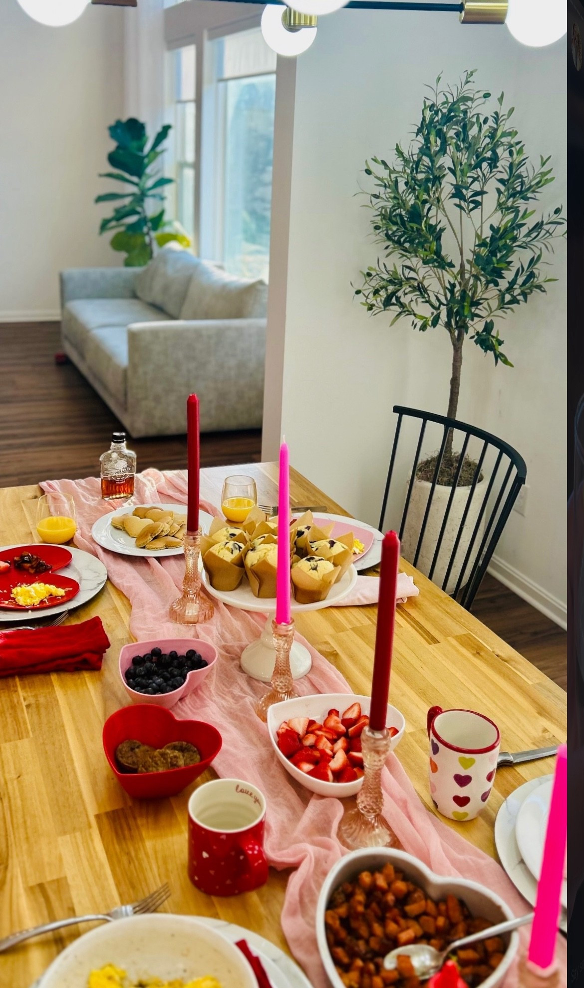 Valentine’s Day brunch inspiration! 

#LTKmomlife #LTKHome #LTKValentine