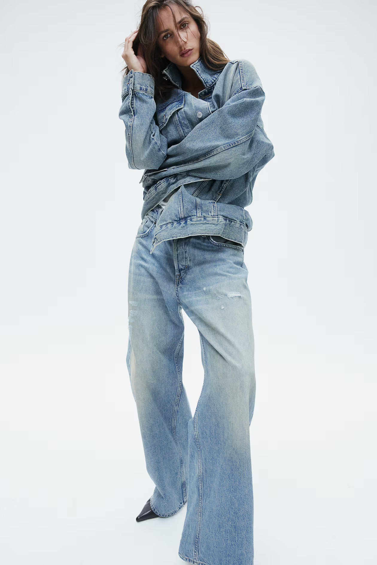 Baggy Wide Low Jeans | H&M (UK, MY, IN, SG, PH, TW, HK)