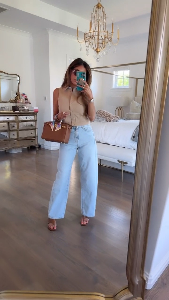 Zara OOTD! Love the wash of these jeans. Wearing size US 4 and small top! 

Zara fashion, Zara finds, Light wash jeans, Fall outfits women, Teacher outfits, Business casual workwear, Summer outfits, Gemme Beauty, Emily Gemma

#LTKWorkwear #LTKgrwm #LTKSeasonal