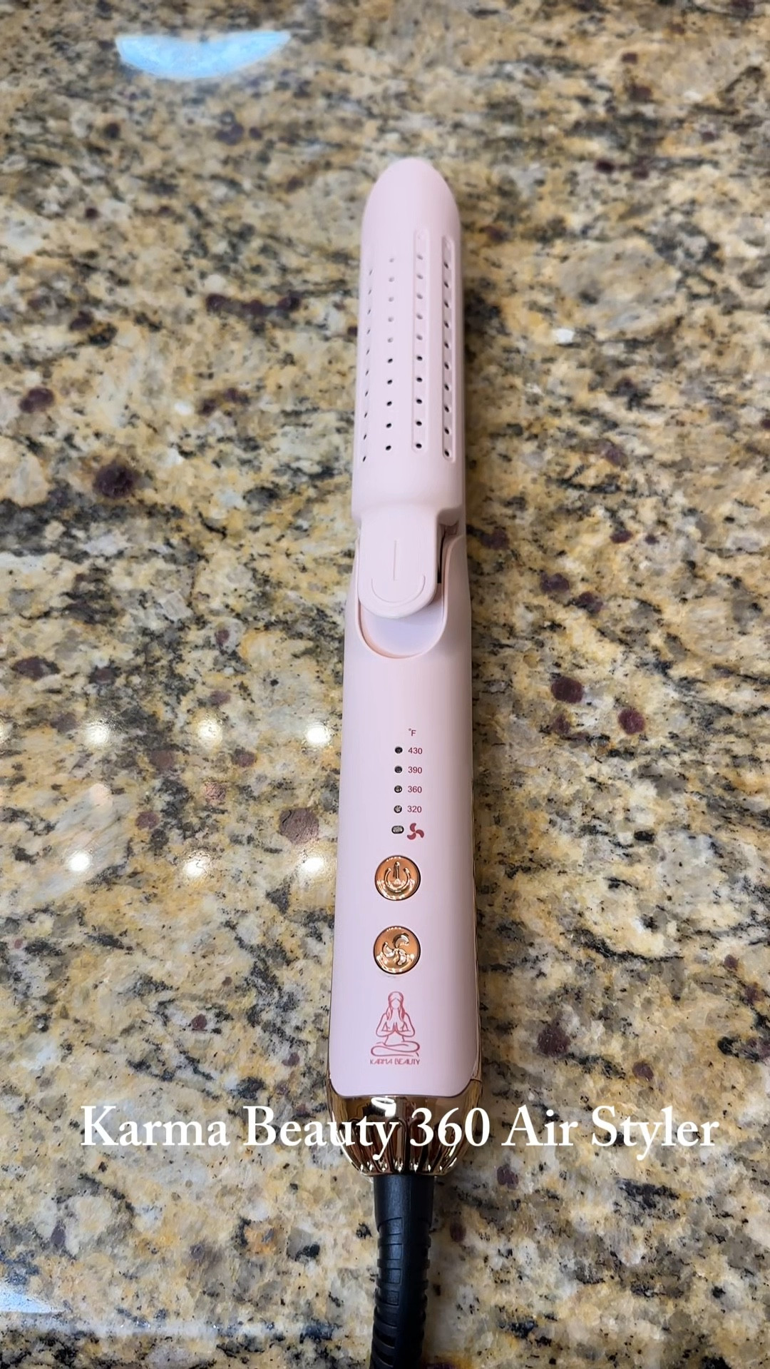 Lately I’ve been keeping my hair routine really simple but still wanting it to look polished ✨

I’ve been using the Karma Beauty 360 Air Styler and it makes getting that smooth, sleek look so easy without a ton of effort. I finish with a little serum through the ends and it’s been my go-to for soft, frizz-free hair.

#gifted @Karma Hair Beauty 
