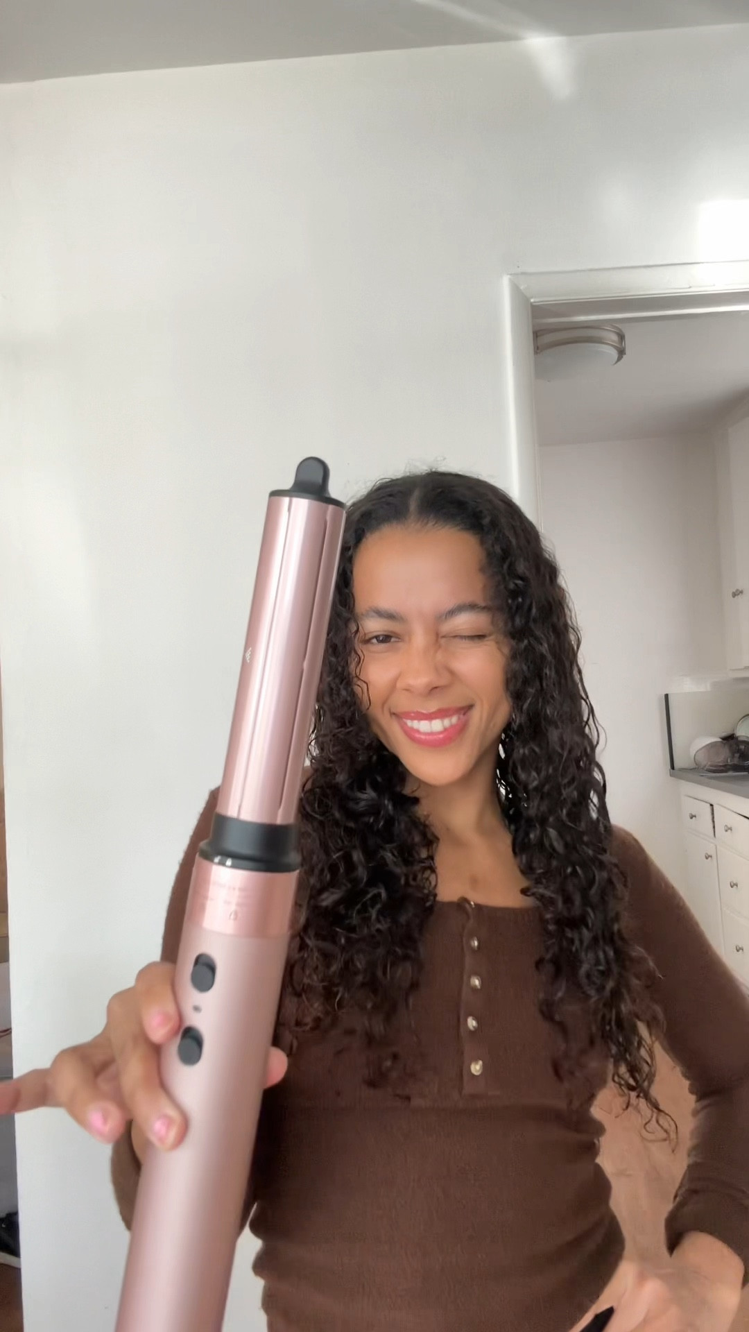 blow out my hair with me :)

#LTKVideo #LTKstyletip #LTKbeauty