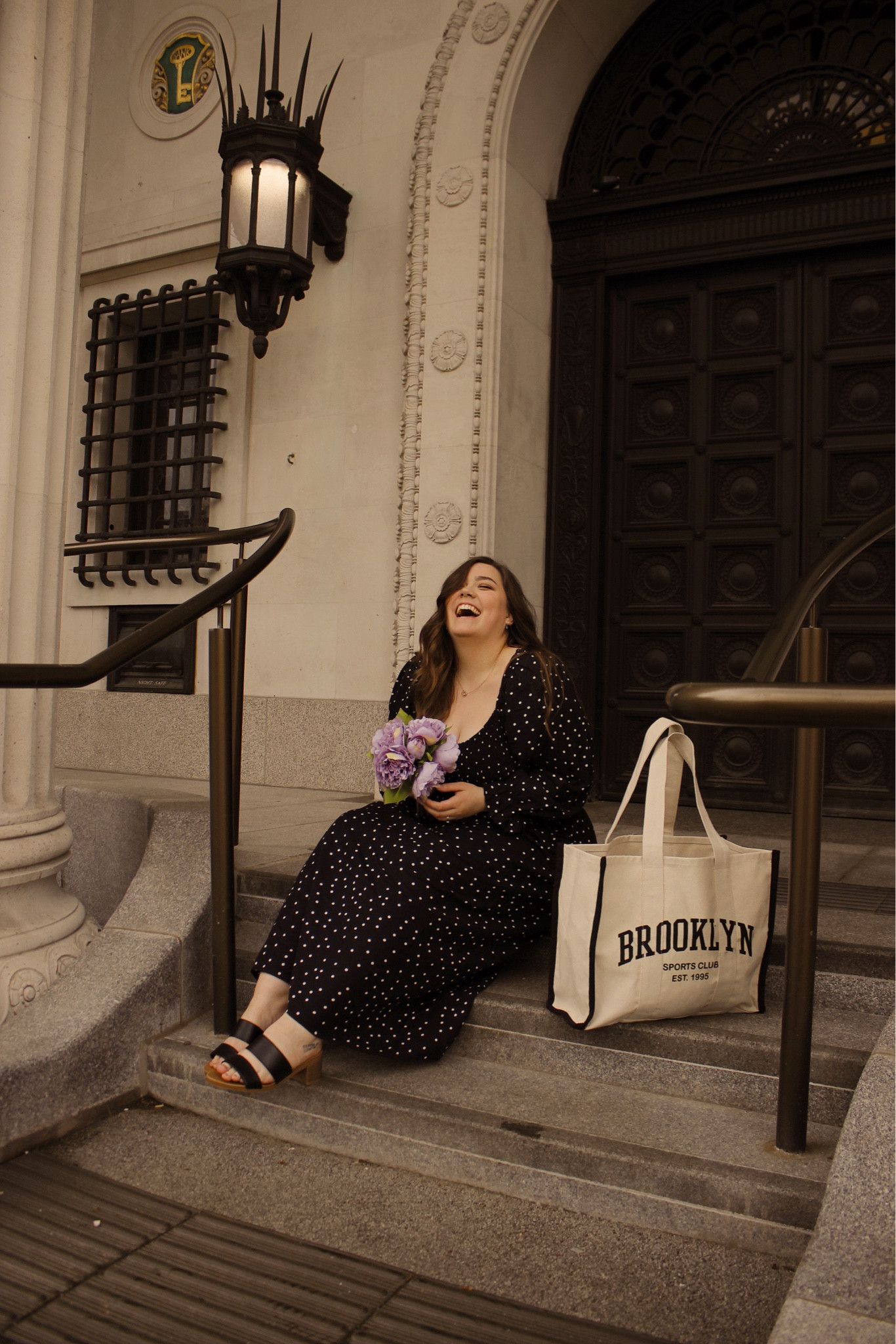 Scrolling through last year’s summer outfits and I can’t wait to re-wear this fit! You can find similar linked 🫶🏼✨
.
.
#midsizestyle #midsizefashion #newlook #thatnewlookfeeling #styledbyme #midsizesummeroutfit

#LTKsummer #LTKmidsize #LTKuk