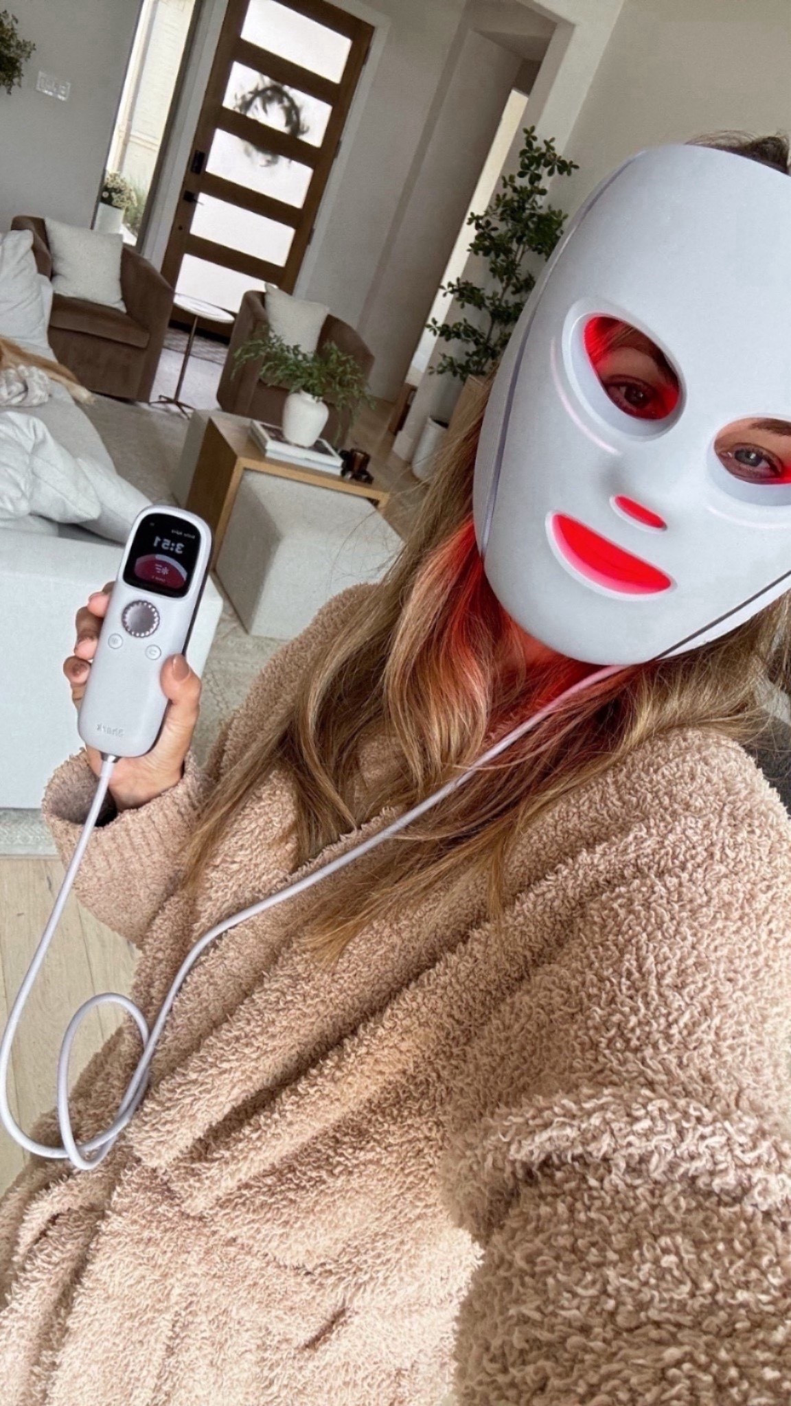 I deserve this ok 😅 but really I think all of us deserve a little dedicated self care time every day and my @sharkbeauty CryoGlow has made that easier than ever for me now ✨  



#LTKmomlife #LTKdayinmylife #LTKBeauty