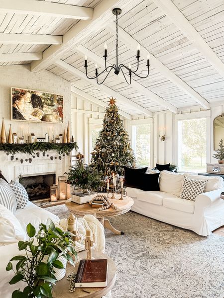 Christmas Living Room Views! #christmasdecorating #christmaslivingroom #christmastree #vintagechristmas #christmasstyle 

#LTKhome #LTKSeasonal #LTKHoliday
