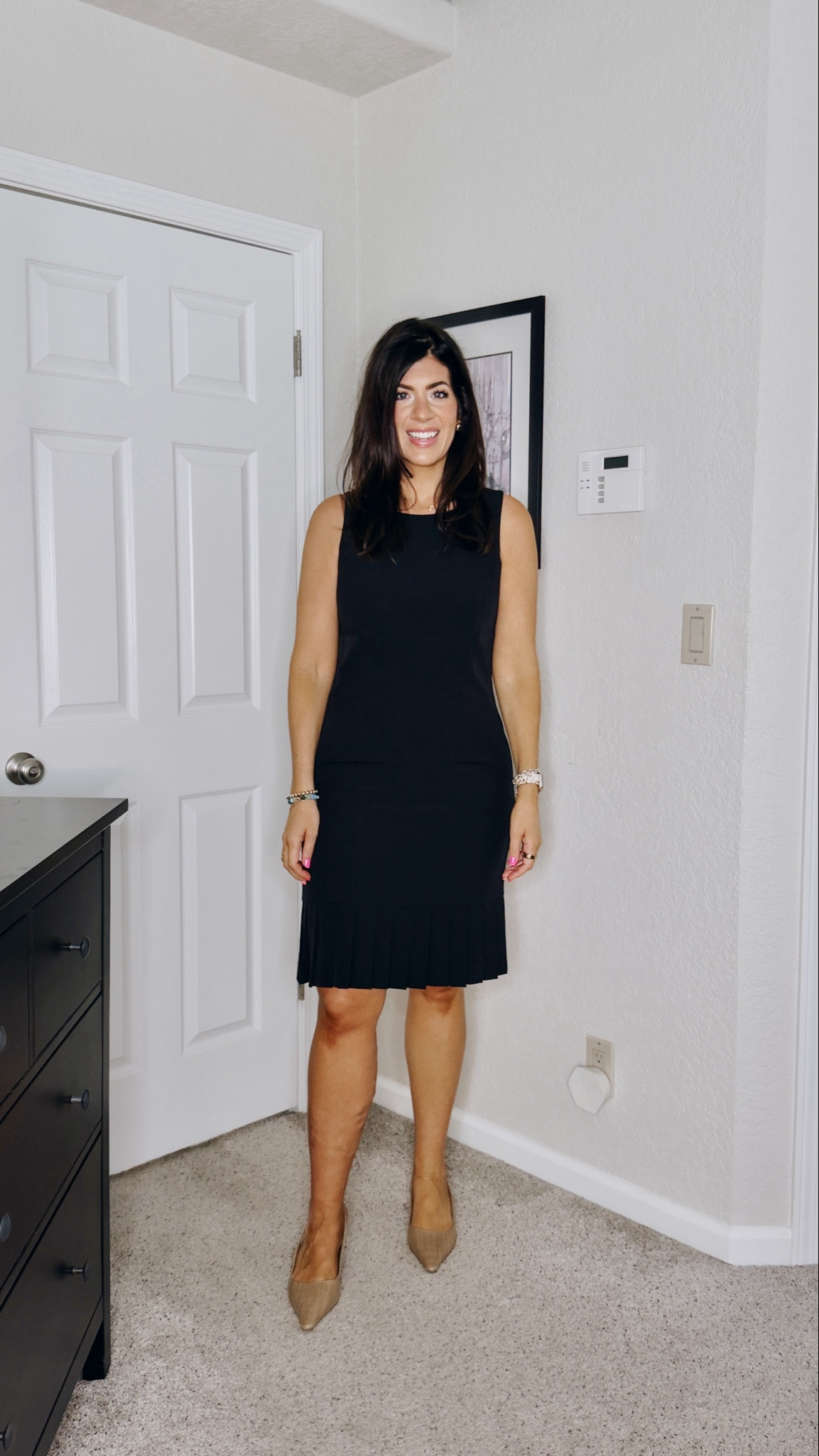 In a 10 pleated sheath

#LTKWorkwear #LTKTall #LTKMidsize