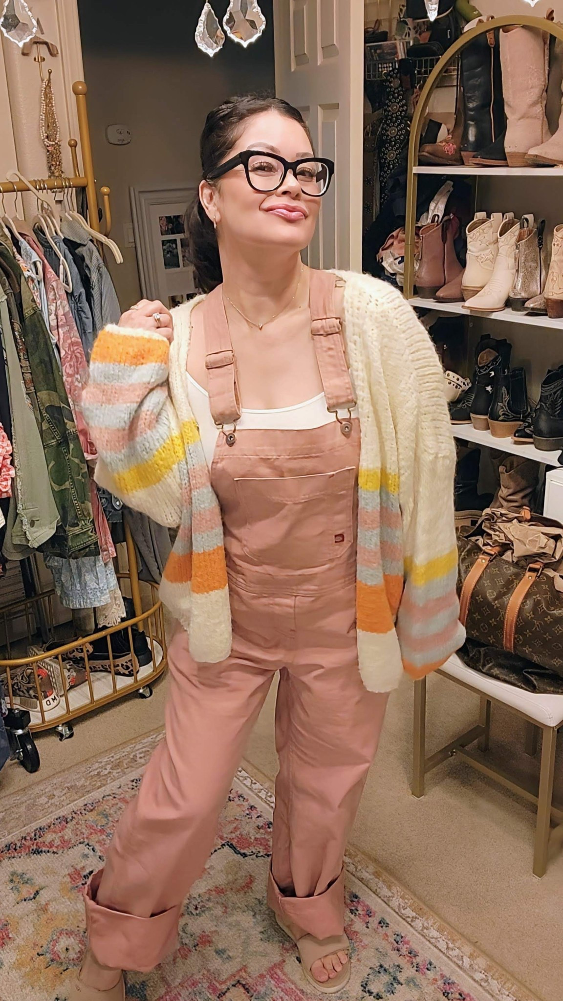 Wearing a size small in the overalls


#LTKStyleTip #LTKOver40 #LTKWorkwear