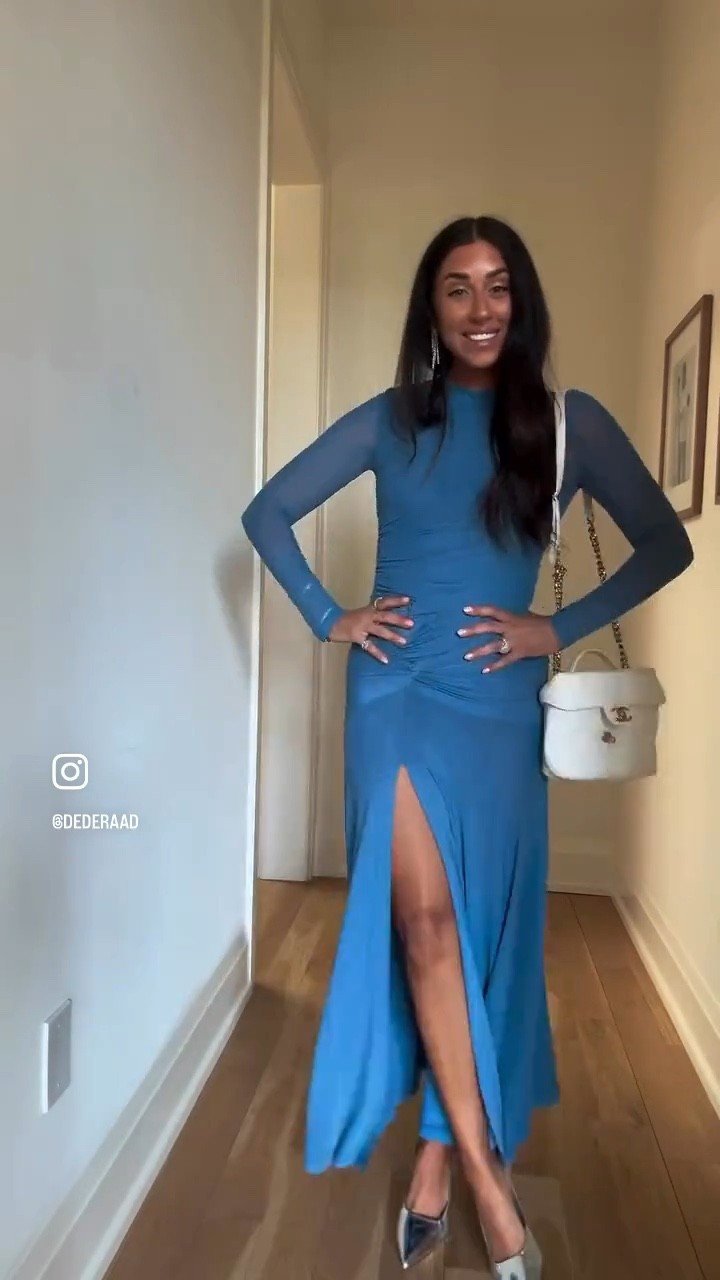 Another wedding guest dress if you’re invited to a colder wedding is a fan fave dress!! Comes in many colors & has free shipping + returns✨ wore this last year!

Size:small
Dressupbuttercup.com #dressupbuttercup #dederaad


#LTKmomlife #LTKdayinmylife #LTKootd