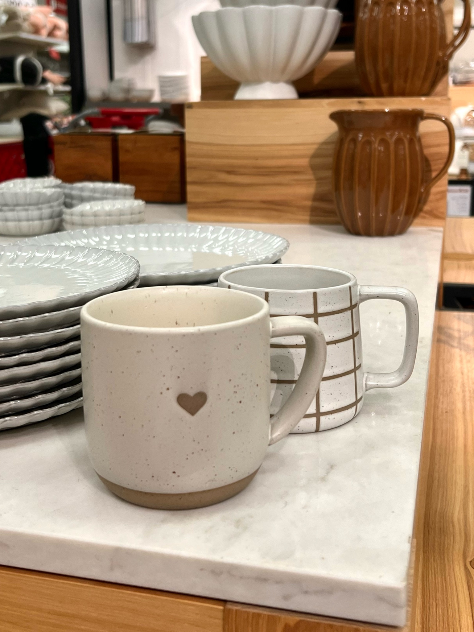 Cutest mugs for fall! 

fall decor, mugs, fall ceramics, heart mug

#LTKSeasonal #LTKfindsunder50 #LTKhome