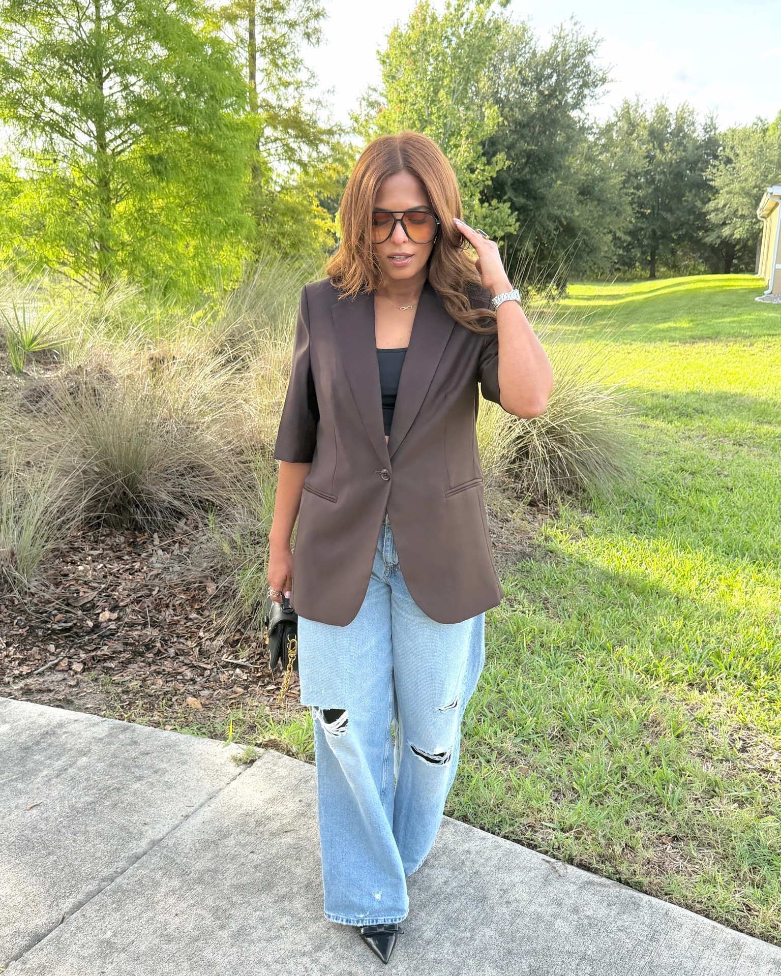 H&M Short-Sleeved Jacket | Dark Brown 🤎
Llevo talla S. Perfecto para elevar cualquier look con jeans. ✨

#LTKgrwm #LTKootd #LTKdayinmylife