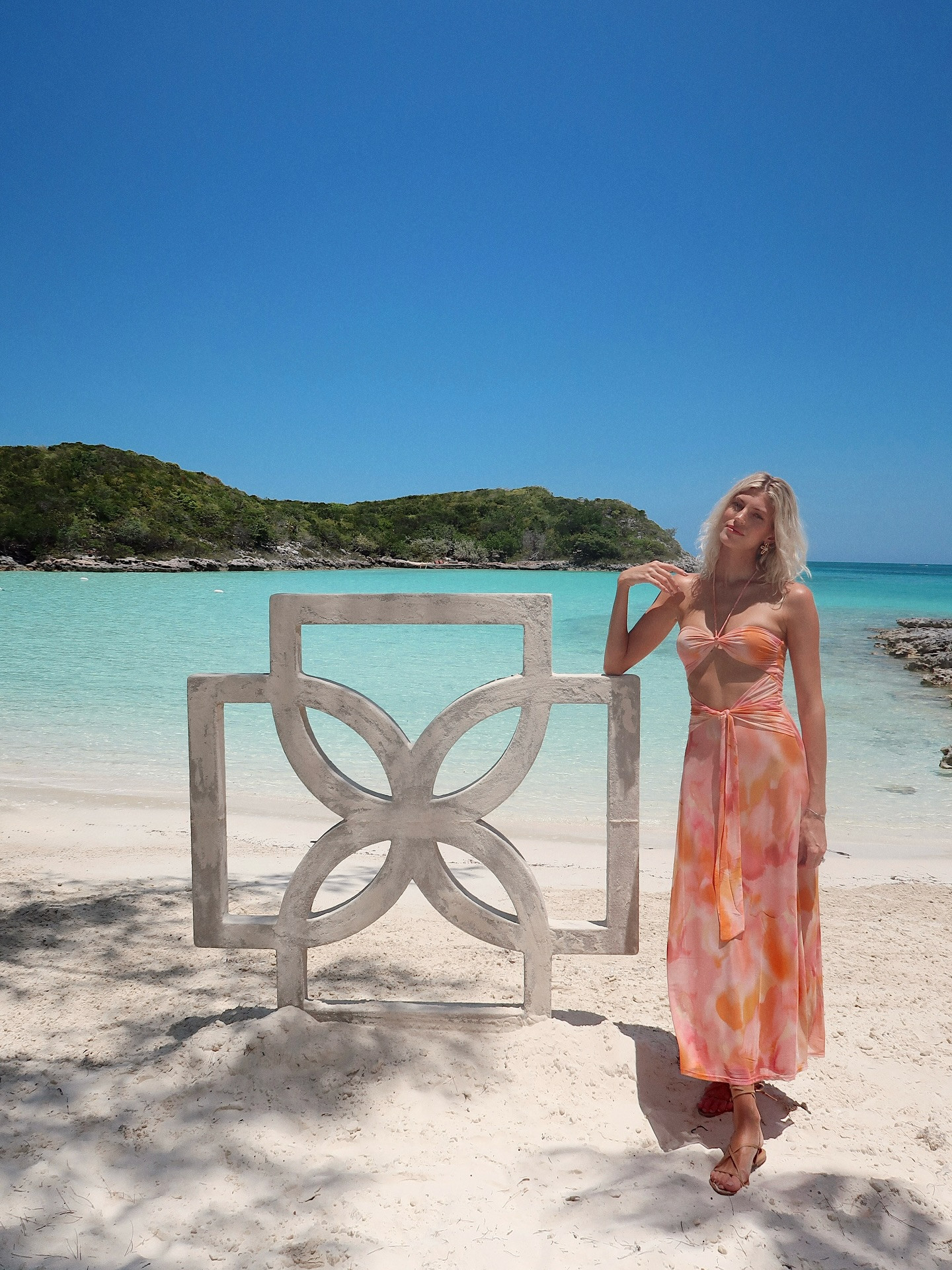 Welcome to the #DWswim brand trip! Paradise on earth! 🌊 

 #LTKStyleTip #LTKSwim #LTKTravel