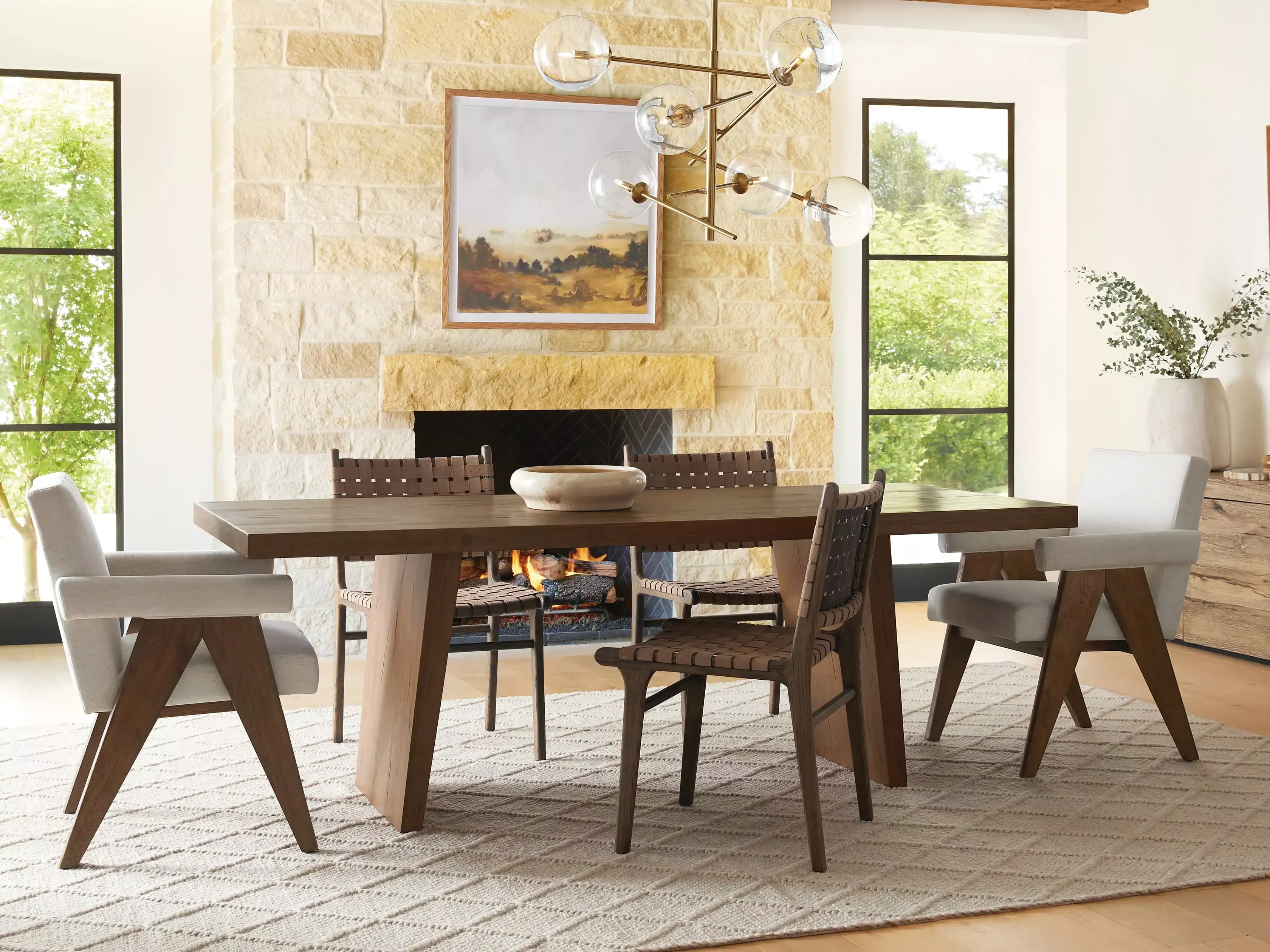 Panta dining store table