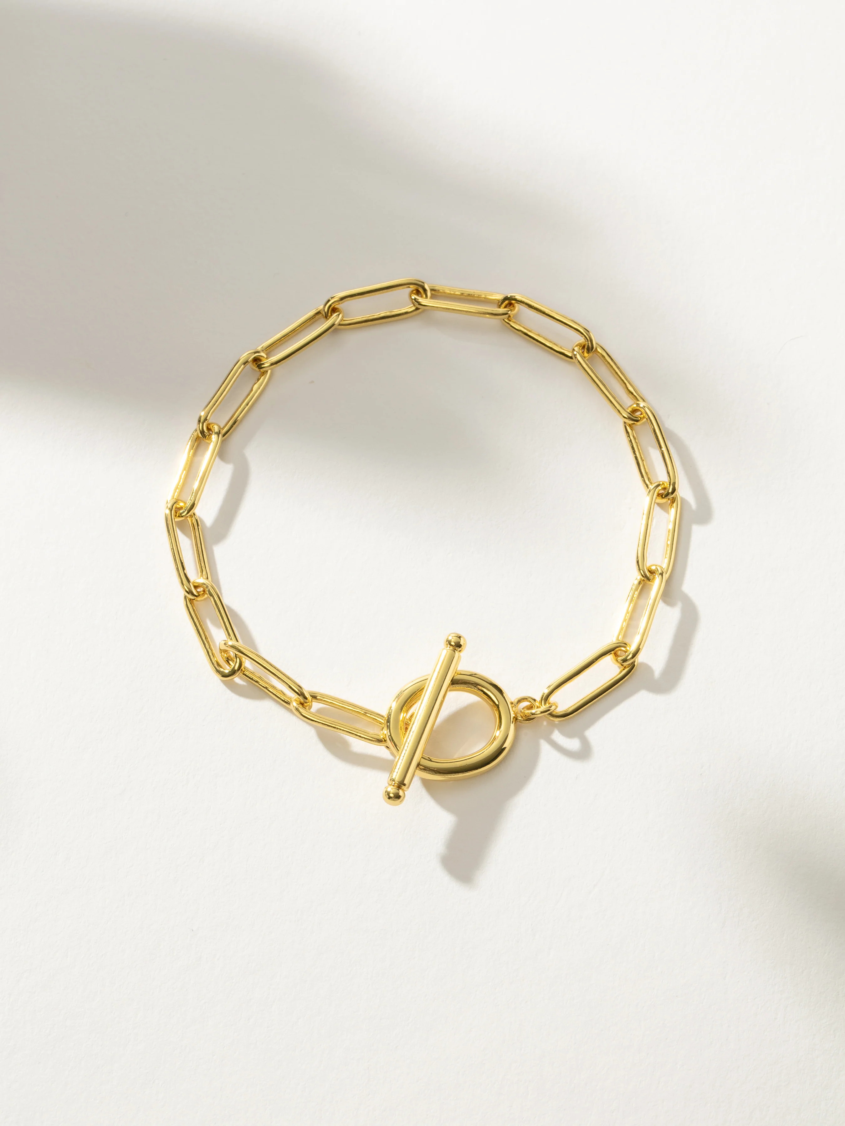 Wanted Simple Paperclip Chain Bracelet in Gold | Uncommon James | Uncommon James