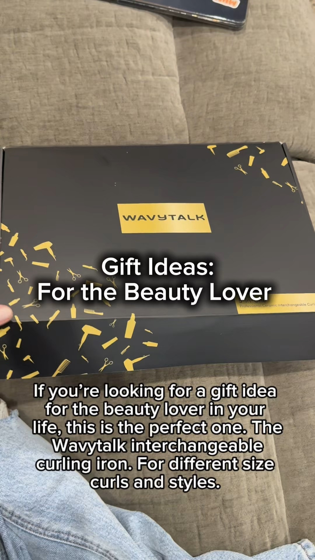 The best gift for the beauty lover? 

The @wavytalkofficial interchangeable curling iron. With different size curls for every type of style. It’s super easy to use and so convenient to have 5 different curling irons in one. 

#giftideas #beautyhacks #beautytips 

#LTKgrwm #LTKHoliday #LTKGiftGuide