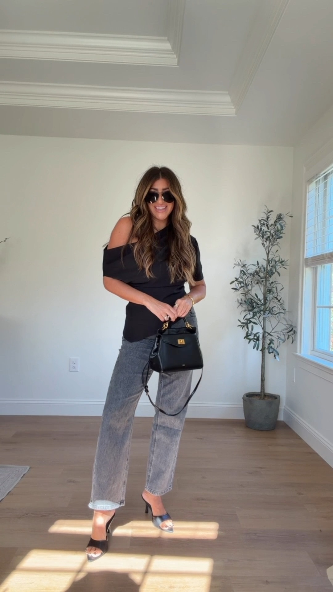 Meds. TTS jeans. Use code PARISLAUREN to save 10%! Xx

Fall outfits, datenight outfit, holiday outfit 

#LTKTravel #LTKStyleTip #LTKFindsUnder50