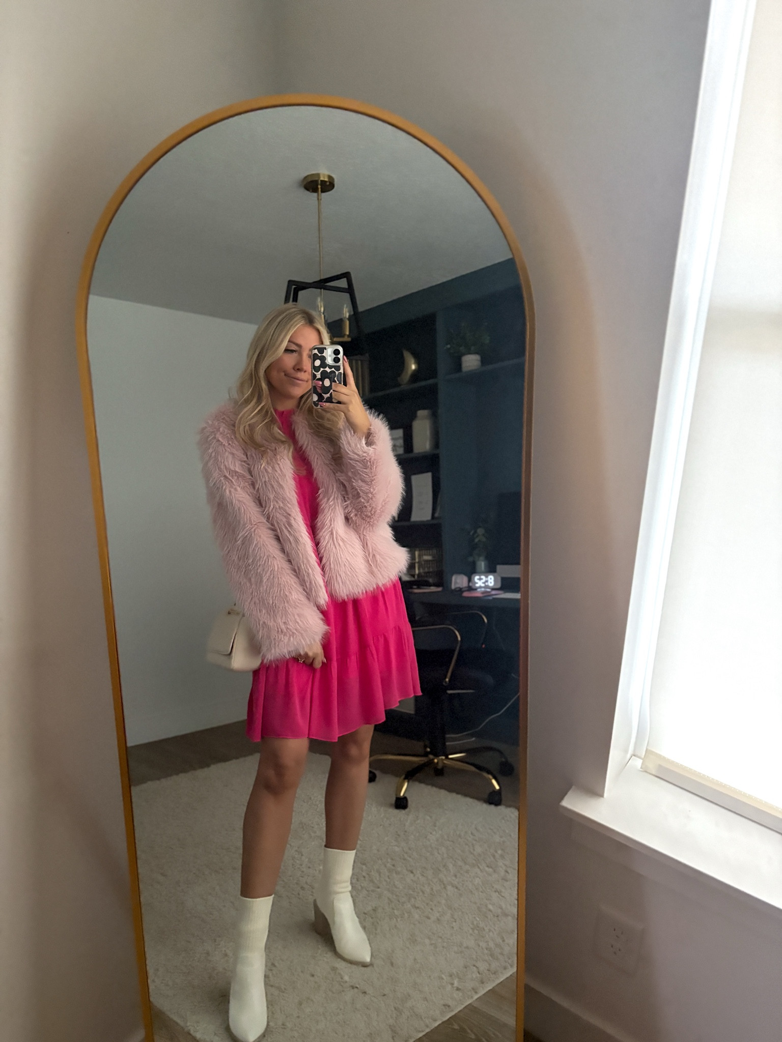 February church outfit!
Pink faux fur jacket: wearing L
Pink dress: wearing M
Boots: size up half 

| valentines outfit | Valentine’s Day 

#LTKFindsUnder100 #LTKSeasonal