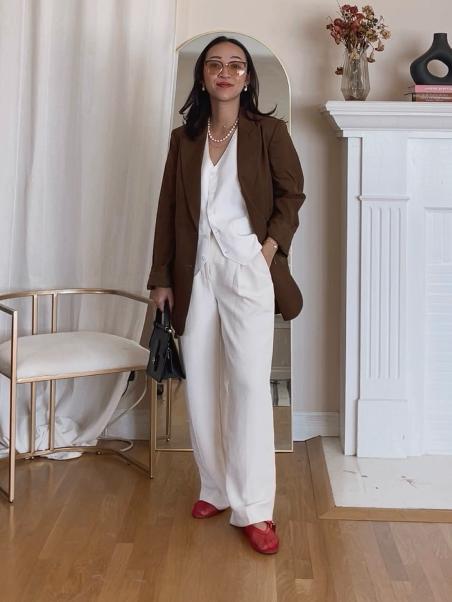 Aritzia pant size xxs. I had to hem it. (I’m 5’1)