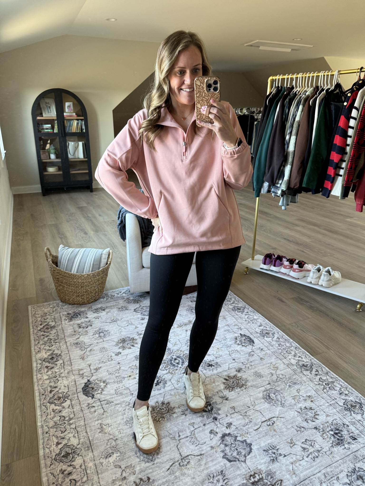 Perfect Valentine’s Day Look 💘
Fits TTS 
Target
Vest
Joggers
Sweatshirt 

#LTKdayinmylife #LTKootd #LTKmomlife