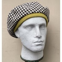 Monochrome Houndstooth Wool Beret, Recycled Fabric, X/L | Etsy (US)