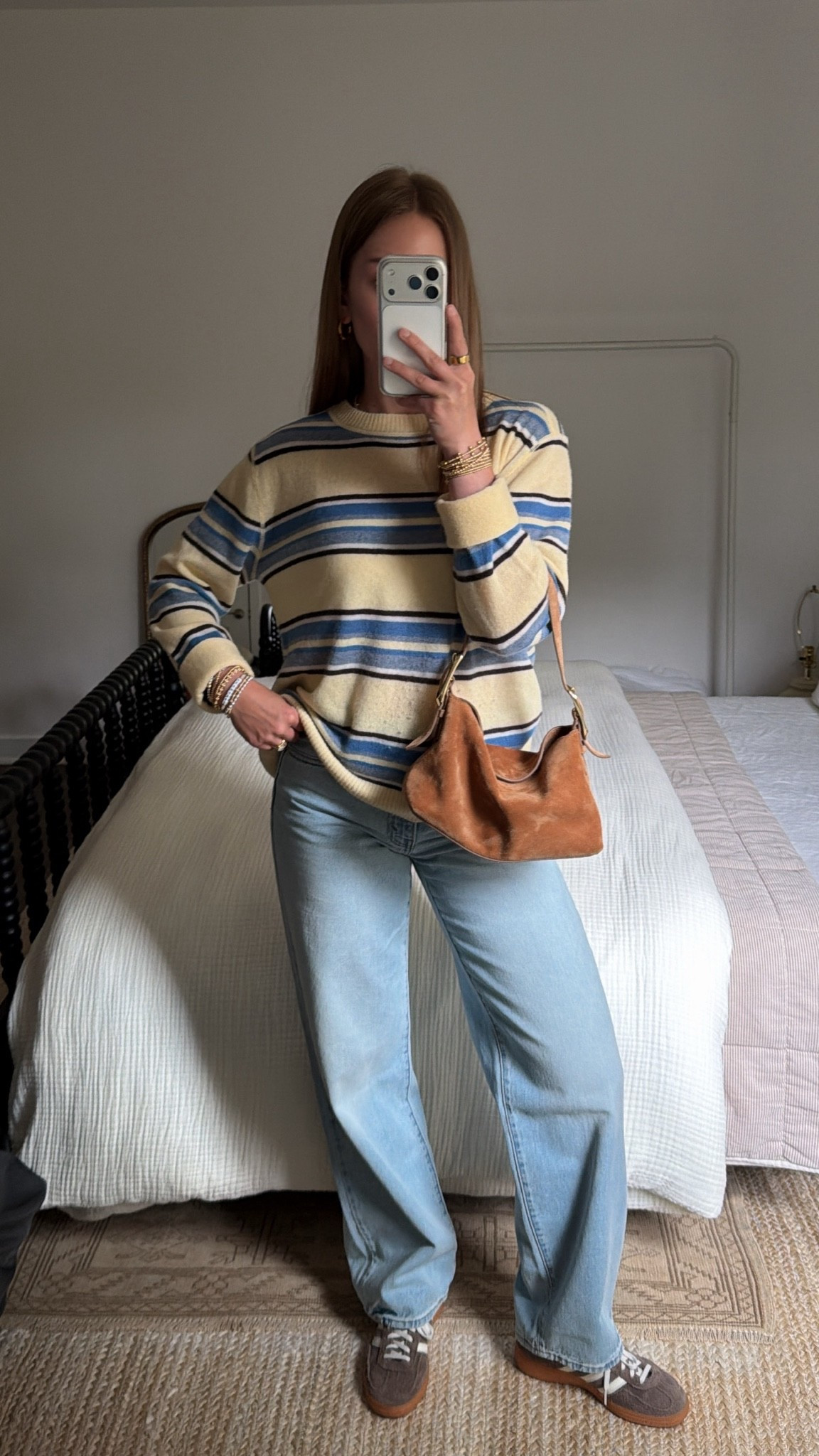 6/23/26 Casual Rainy Day Outfit


A casual rainy day outfit 🤍 styled my Reformation sweater with Levi’s baggy jeans, Adidas Spezial sneakers, and my J.Crew suede bag. Little PSA though — while I love the look of this sweater, it definitely started pilling after the first wear, so just something to keep in mind. Everything is linked here ✨

#LTKootd #LTKSeasonal