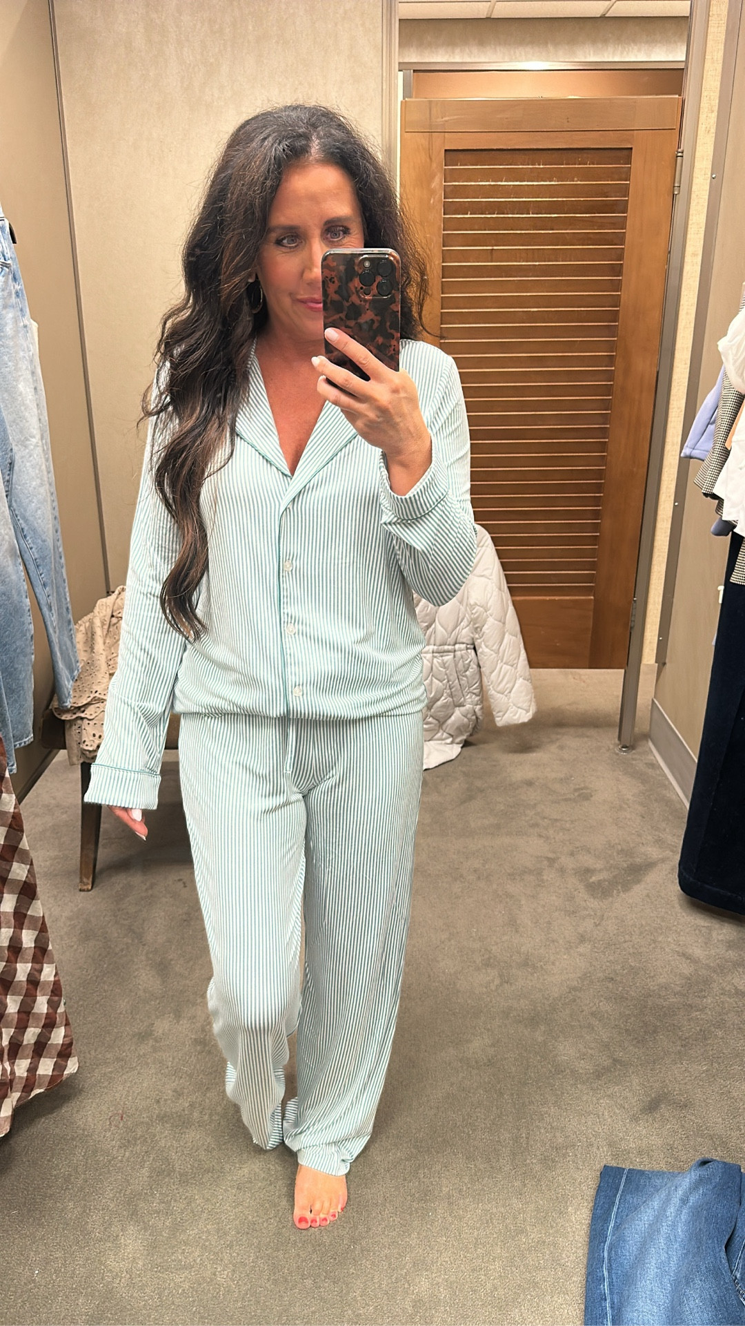 Nordstrom pajamas
These make the perfect Christmas gift!
So soft!! I buy a pair every year at the Nsale! 

#LTKFindsUnder50 #LTKSaleAlert
