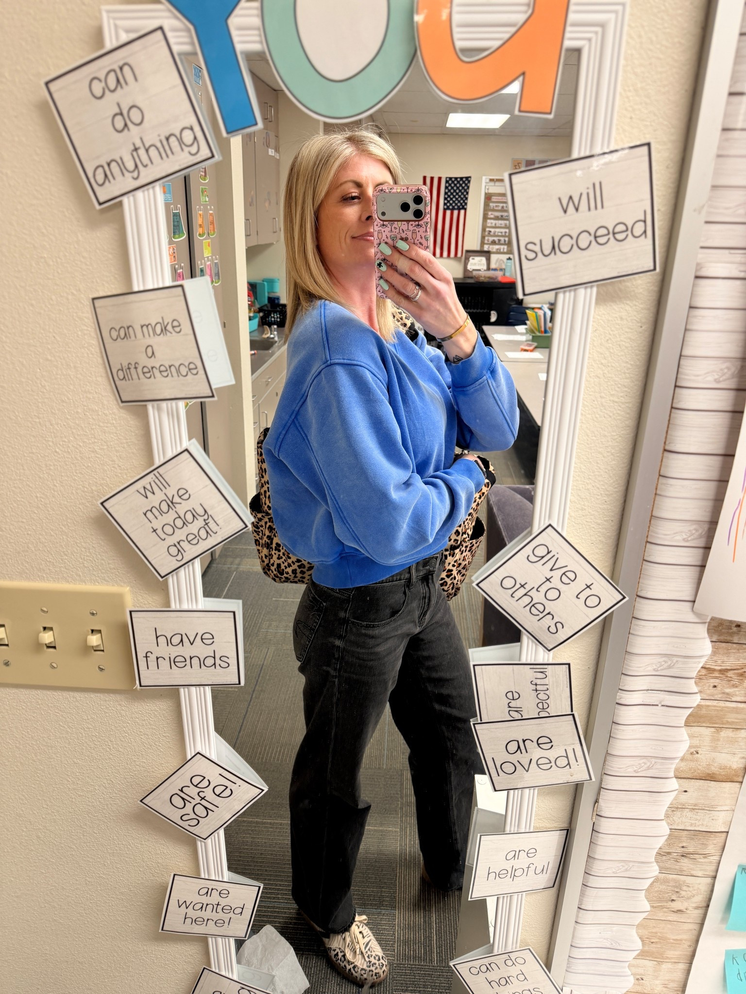 The best sweatshirt on Amazon I’ve found! Perfect crop (I’m 5’10”), sleeves are long enough!, thick not cheap material, soooo soft inside, so many colors!! Wearing size small 