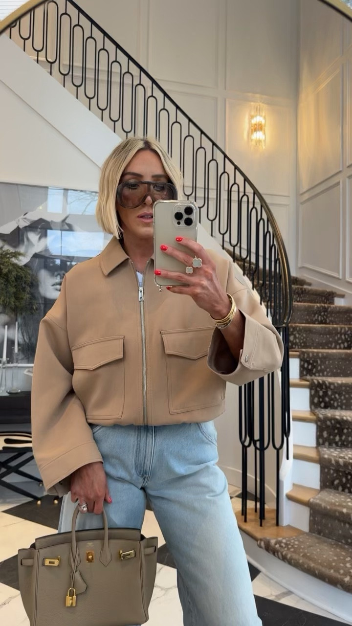 The perfect spring jacket 😍😍😍 I’m in. A medium but could have done a small … favorite barrel denim linked too 