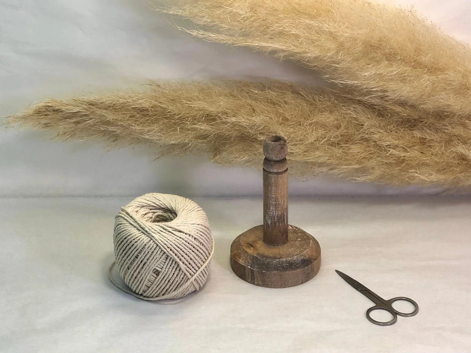 Craft Ball of String on Stand With Scissors - Etsy Canada | Etsy (CAD)