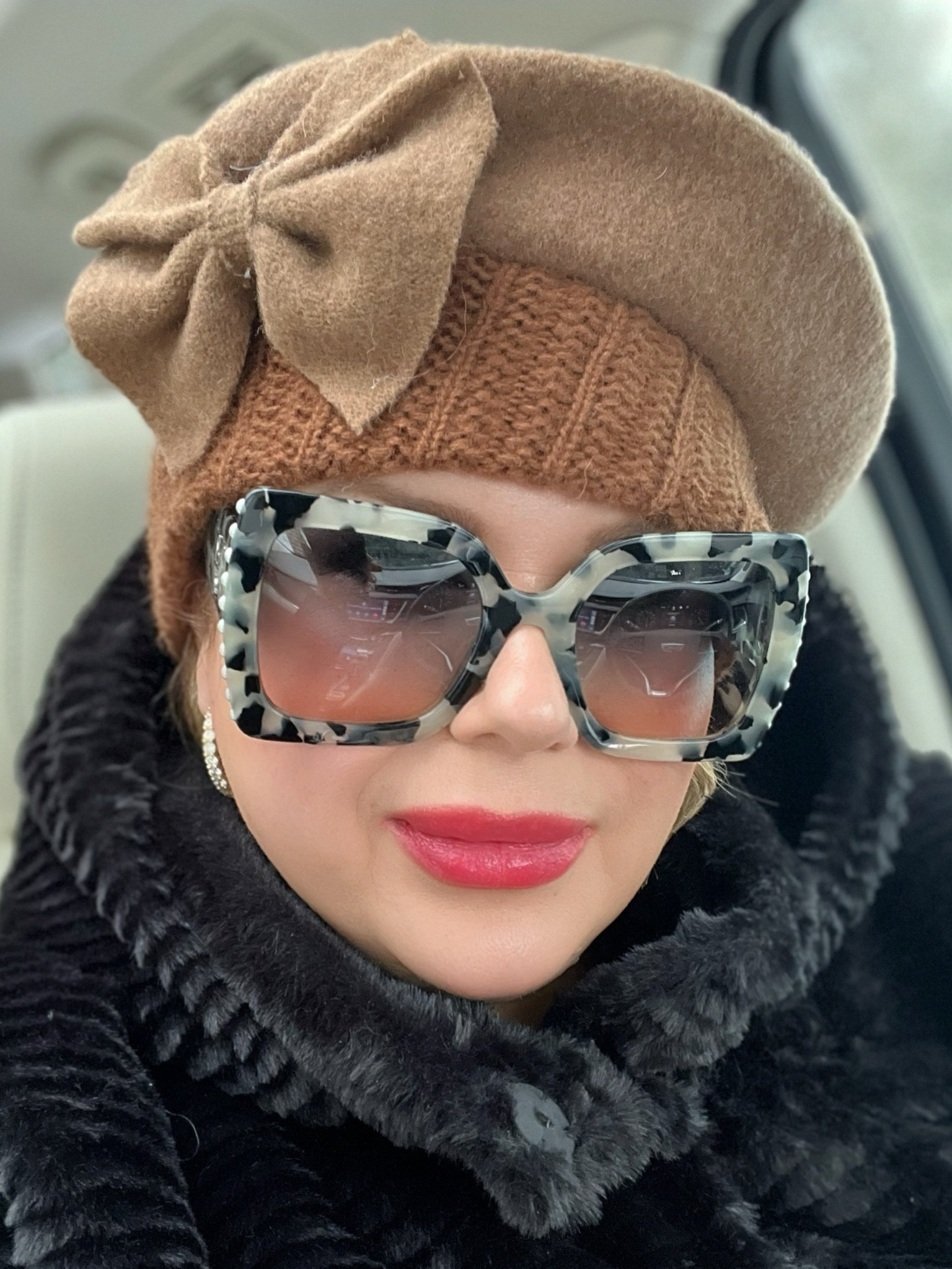 One can never have enough sunglasses 🕶️❣️❣️❣️A great pair of sunnies will elevate any outfit! 

#LTKOver40 #LTKStyleTip