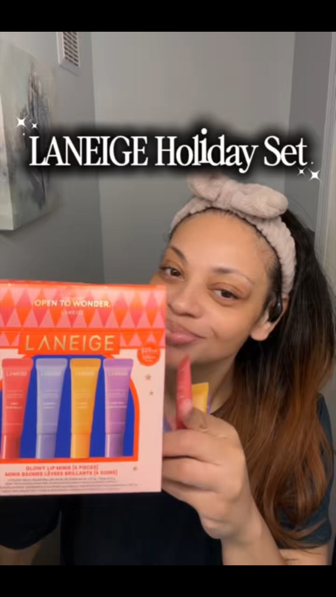 The Laneige Holiday Mini Lip Mask Bundle is back and it’s honestly the cutest (and yummiest) little gift set. Perfect for gifting… and definitely keeping one in every bag. Linking the bundle on LTK for anyone who wants soft, pillowy lips all season long.
#Laneige #SelfCareSeason #GiftGuide2025 #LTKBeauty

#LTKCyberWeek #LTKHoliday #LTKGiftGuide
