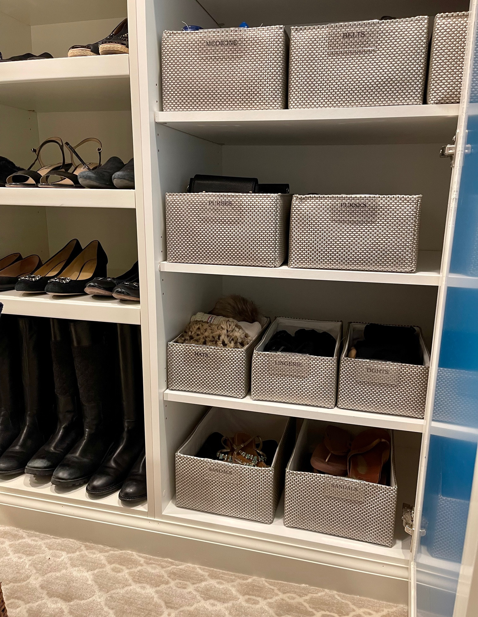 A simple way to store and organize your accessories 💁🏻‍♀️ 

#organize #organizewithtracy #closet

#LTKhome